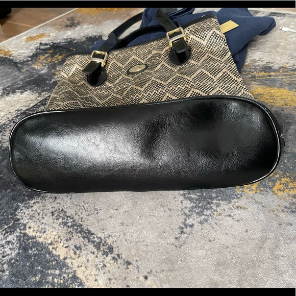 Toledano shoulder bag ✨ - Picture 14 of 16